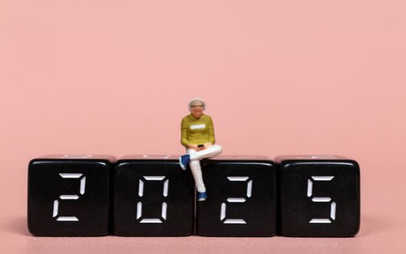 手机实名多久可以网贷2025年抢先获取！隆重详述这5个借款实名多久能用贷款app